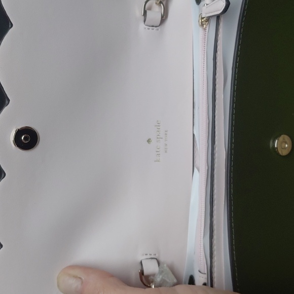 NWT Kate Spade Olive Green Scallop-Edge Smooth Leather Gemma Wallet - Picture 4 of 7